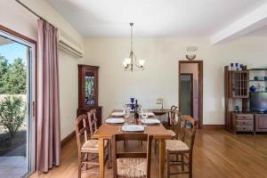 Fotografie z fotogalerie ubytování Zizi Sea View Villa v destinaci Afantou