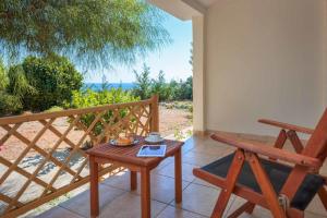 Balkón nebo terasa v ubytování Zizi Sea View Villa