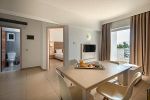 Gallery image of Aegean Blu Hotel & Apartments in Kos