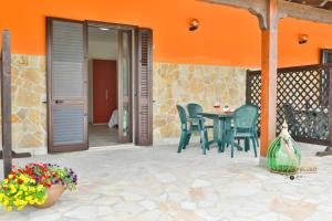 Patio nebo venkovní prostory v ubytování B&B La Casa di Attilio