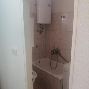 Phòng tắm tại Holiday Home VINKO in rural area of Pirovac for 5 persons