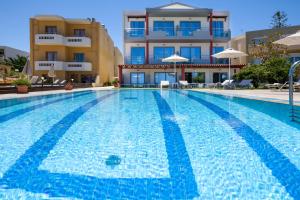 Bazén v ubytování Giannarakis Beach nebo v jeho okolí