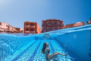 Bazén v ubytování Giannarakis Beach nebo v jeho okolí