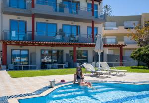 Bazén v ubytování Giannarakis Beach nebo v jeho okolí