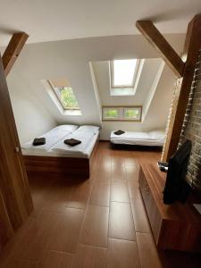 Ένα ή περισσότερα κρεβάτια σε δωμάτιο στο Merida Apartament