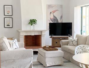 Imagen de la galería de Stylish 3 Bedroom Apartment close to the Beach, en Monte Gordo