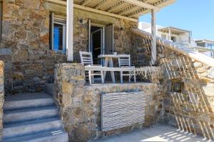 A balcony or terrace at Ultramare Superior Suites with Seaview