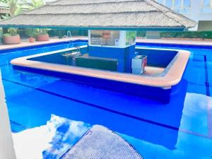 Bazén v ubytovaní BENALBEACH GARDEN alebo v jeho blízkosti