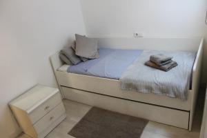 Zdjęcie z galerii obiektu Apartamento en el Centro de San Pedro de Alcántara w Marbelli