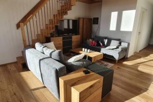 Część wypoczynkowa w obiekcie Galerie Wohnung Hechelstein / Top 106