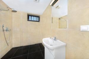 Łazienka w obiekcie Podstata Apartments Vrchlabí - Rotterovka