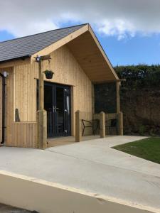 Gallery image of FOYLE VIEW CABIN in Greencastle