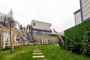 Gallery image of Aileena Hotel & Villas in Kartepe