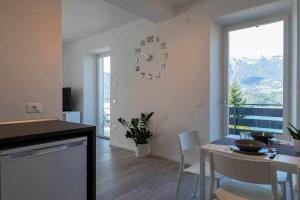 A kitchen or kitchenette at Numero 53 Tenna OSPITAR