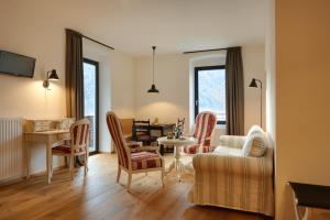 Posedenie v ubytovaní Historic Guesthouse BIRCHER B&B Apartments near Sterzing