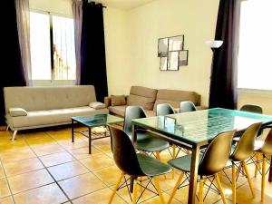 Posedenie v ubytovaní Ed Senses Apartamento Wellness