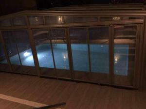 Bazén v ubytovaní Ed Senses Apartamento Wellness alebo v jeho blízkosti