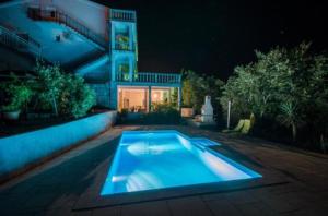 Bazén v ubytovaní Apartmani Sil alebo v jeho blízkosti