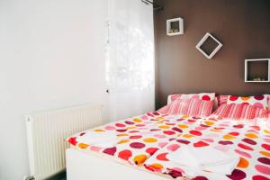 Postel nebo postele na pokoji v ubytování Rákóczi apartman