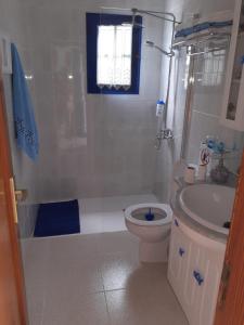 A bathroom at Casa El Salao