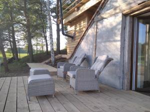 Część wypoczynkowa w obiekcie Srokowski Dwór 1 - Leśny Zakątek - Prywatna Sauna!