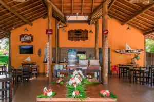 Restaurace v ubytování Coroa Vermelha Beach - All Inclusive