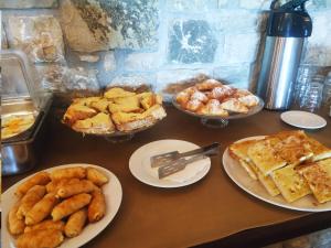 Φαγητό σε αυτός ο ξενώνας ή κάπου εκεί κοντά