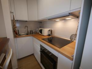 Kuchnia lub aneks kuchenny w obiekcie Petite Maison, La Laguna