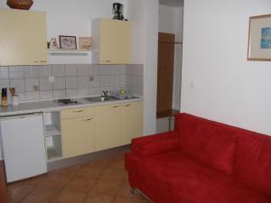 Gallery image of Apartment in Sukošan with balcony, air conditioning, WiFi (4941-1) in Sukošan