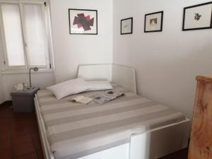 Posteľ alebo postele v izbe v ubytovaní Laghel 7 Down Town