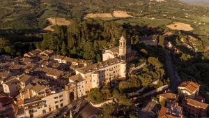 Vaade majutusasutusele Grand Hotel San Gemini I UNA Esperienze linnulennult