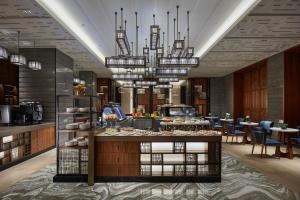 Restaurace v ubytování Xianghu Xiaoyao Manor