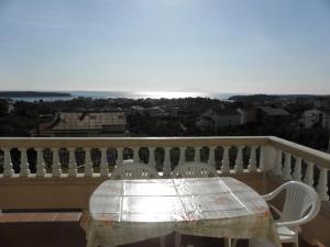 Fotografie z fotogalerie ubytování Apartment in Banjol with sea view, terrace, air conditioning, WiFi (4883-2) v destinaci Banjol