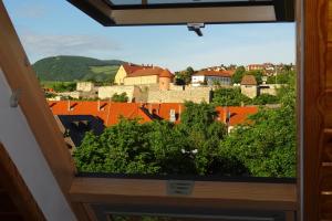 Nespecifikovaný výhled na hory nebo výhled na hory při pohledu z apartmánu