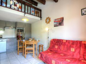 Kuchyň nebo kuchyňský kout v ubytování Holiday Home Port Sud by Interhome