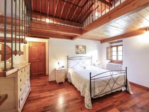 Кровать или кровати в номере Holiday Home Torsoli by Interhome