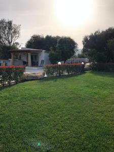 A garden outside Giorgia&Greta- relax casa vacanze