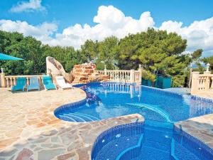 The swimming pool at or close to Holiday Home Toscamolino by Interhome