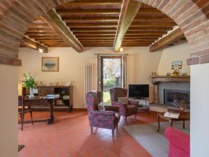 Gallery image of Holiday Home Casale il Giglio-1 by Interhome in Ciggiano