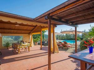 Bazén v ubytovaní Holiday Home Posticcia Vecchia by Interhome alebo v jeho blízkosti