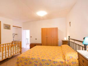Postel nebo postele na pokoji v ubytování Apartment Via Vannocci by Interhome