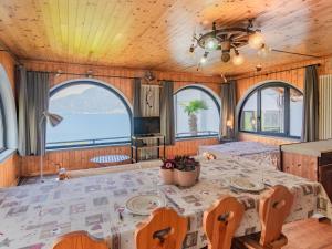 Postel nebo postele na pokoji v ubytování Holiday Home Giulietta by Interhome