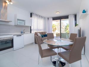 Kuchyň nebo kuchyňský kout v ubytování Apartment Calpe Beach II-1 by Interhome