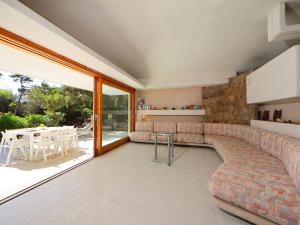 Χώρος καθιστικού στο Holiday Home Brunello by Interhome