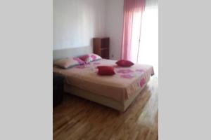 Postel nebo postele na pokoji v ubytování Apartments Seven Castles P