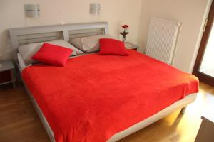 Postel nebo postele na pokoji v ubytování 238 Spodnje Gorje