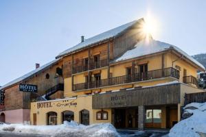 Budova, kde se hotel nachází