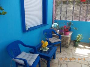 A seating area at Marco's apartment
