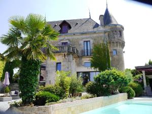 Πισίνα στο ή κοντά στο Chateau de la Grave