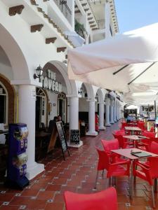Ein Restaurant oder anderes Speiselokal in der Unterkunft Casa Joleen 2 